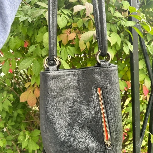 BOOZIE AND CO. Ménage bag Elegant Black Leather Shoulder Bag - Picture 2 of 12